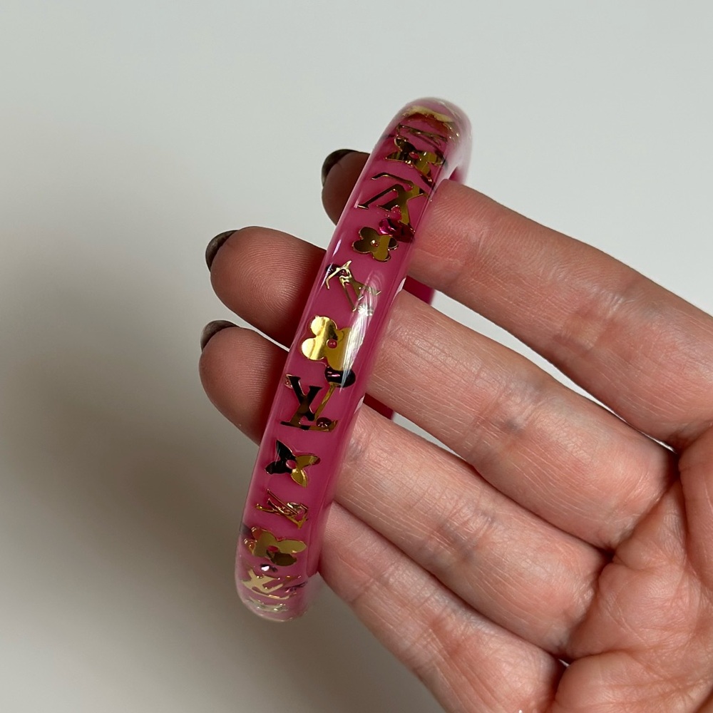 Louis Vuitton Pink Resin Gold Monogram Inclusion Bangle Bracelet - Picture 5 of 11